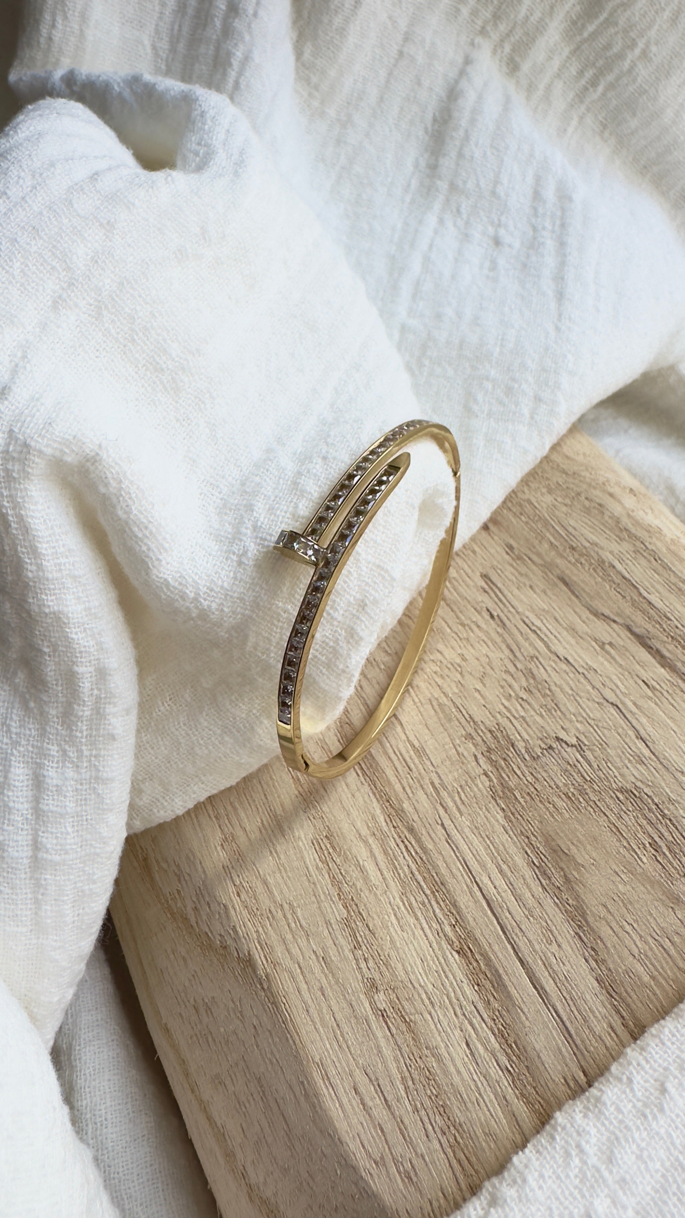 Bracelet Clou MADEINESTEL