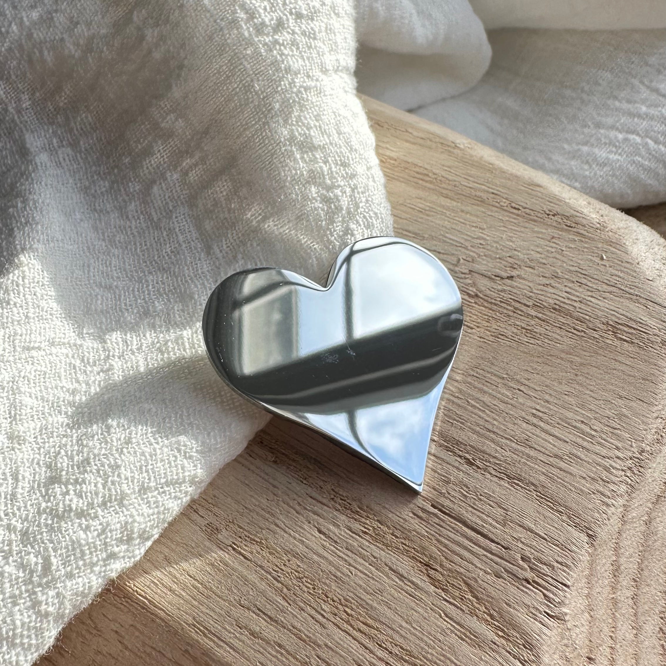 Broche Coeur Argentée MADEINESTEL