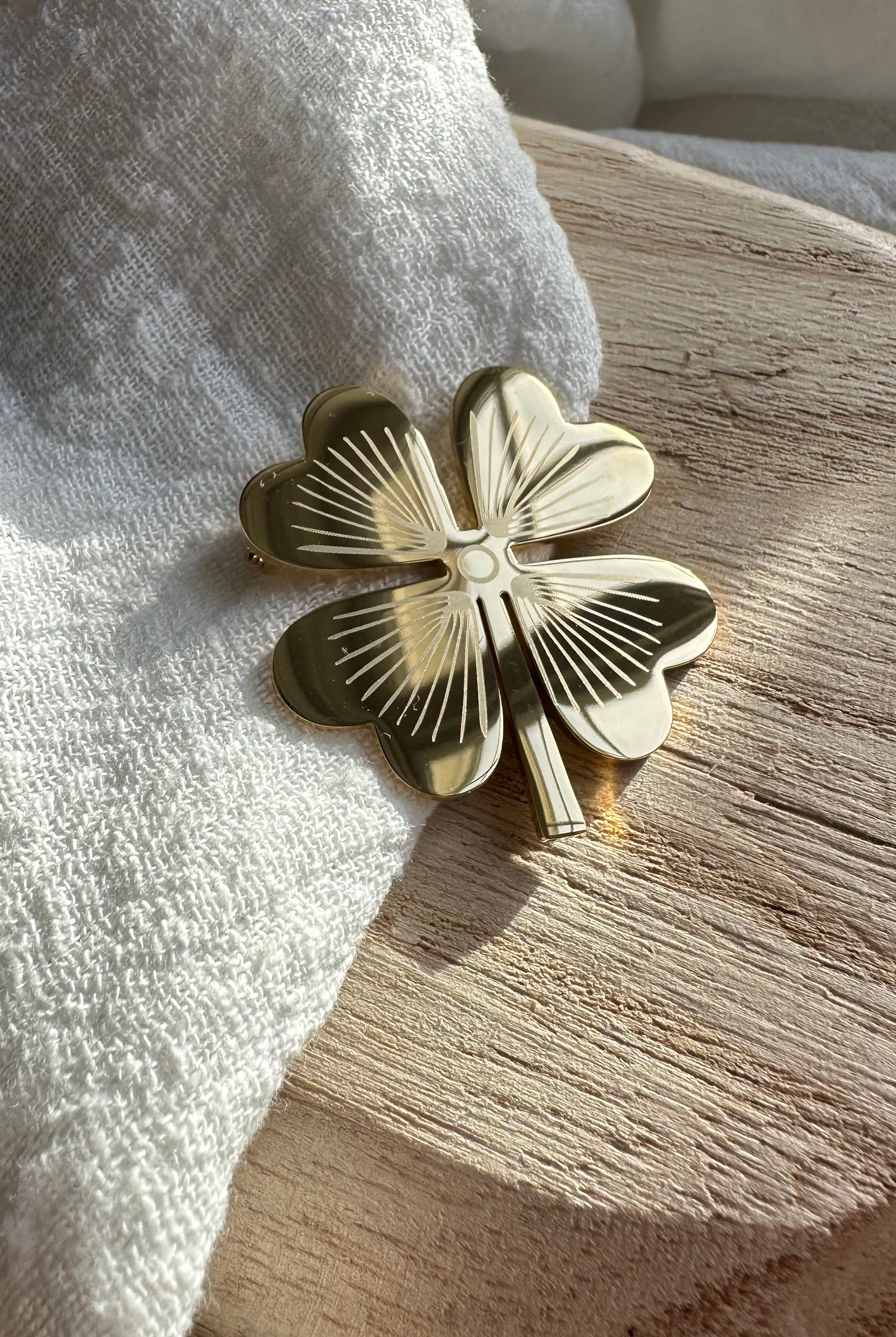 Broche Félicité MADEINESTEL