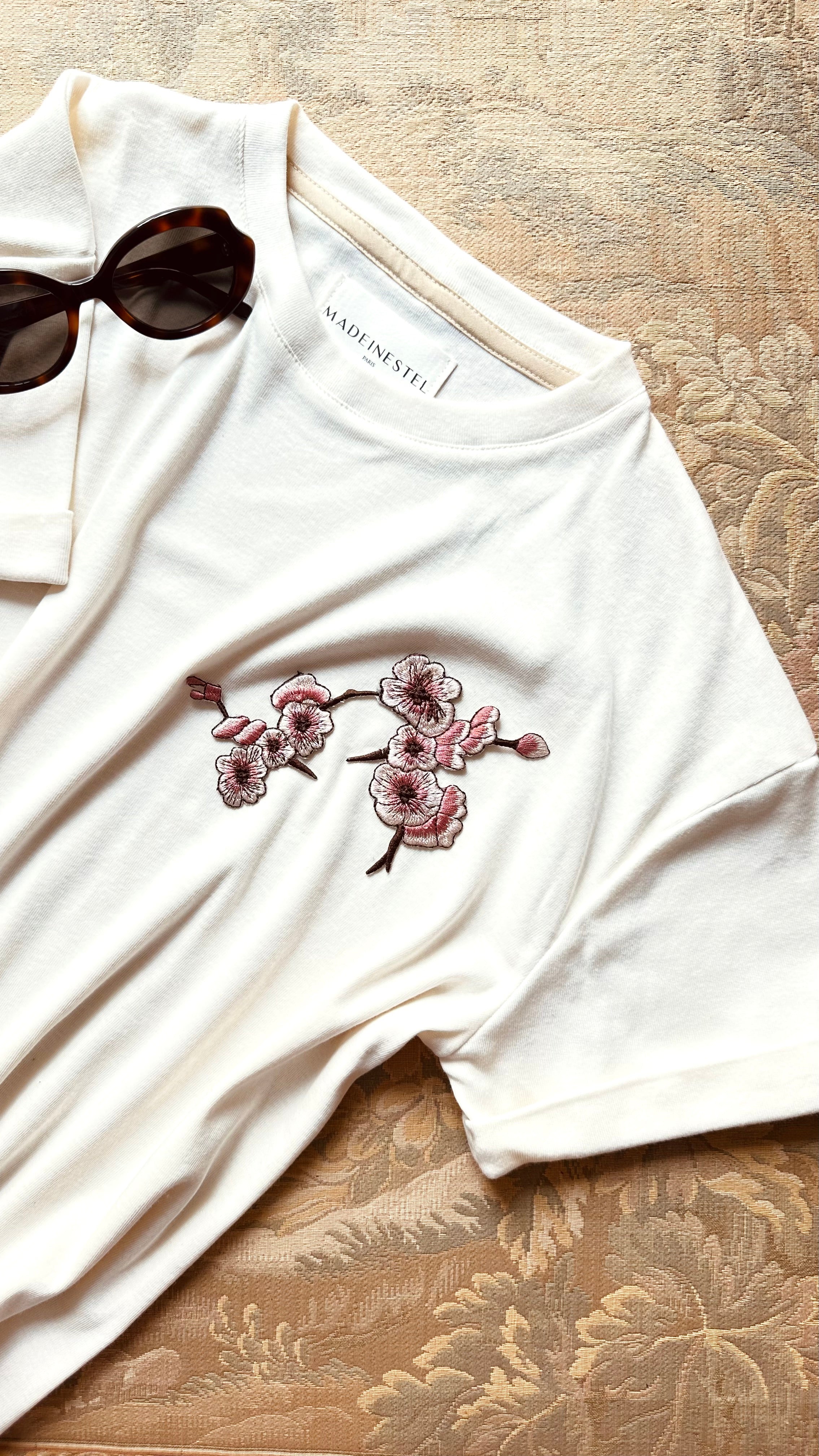 Patch broderie à coudre ou à thermocoller fleurs de cerisier MADEINESTEL