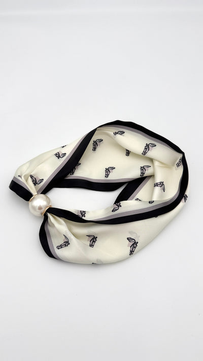 Foulard Audrey motif cheval