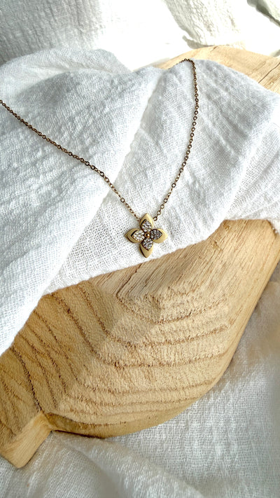 Collier Ana