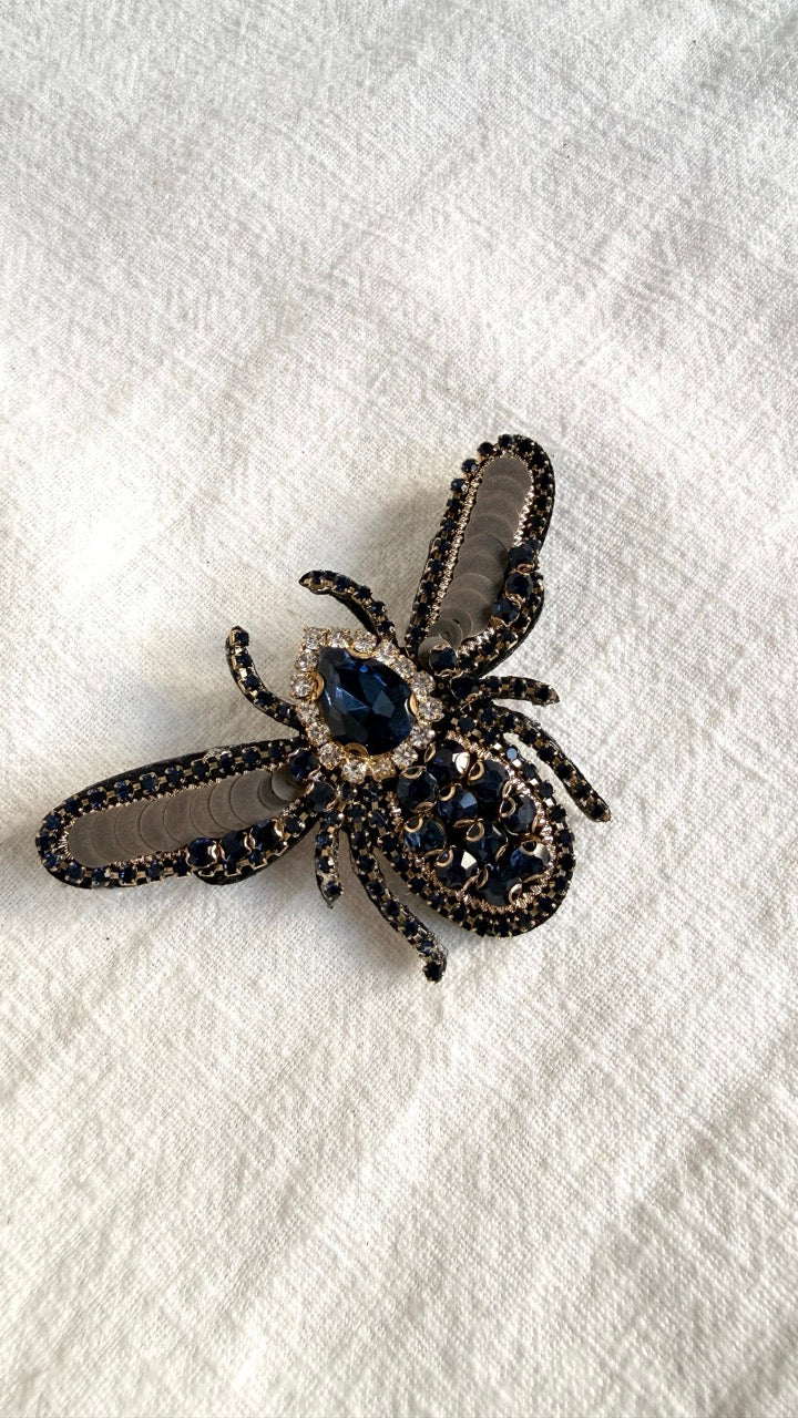 Broche Or Insecte Broche insecte – MADEINESTEL